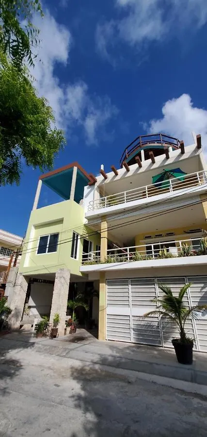 Layla Guesthouse Puerto Morelos Gasthof
