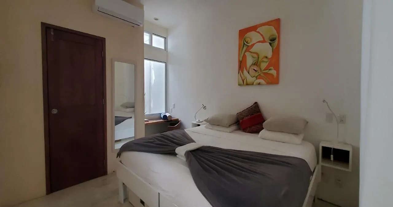 Layla Guesthouse Puerto Morelos