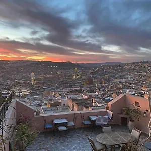 riad-inaya-fez.hotelfesmorocco.com/