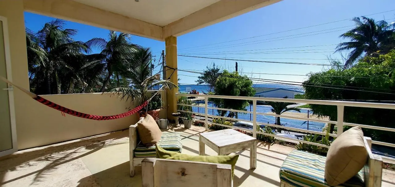 Layla Guesthouse Puerto Morelos Guest house