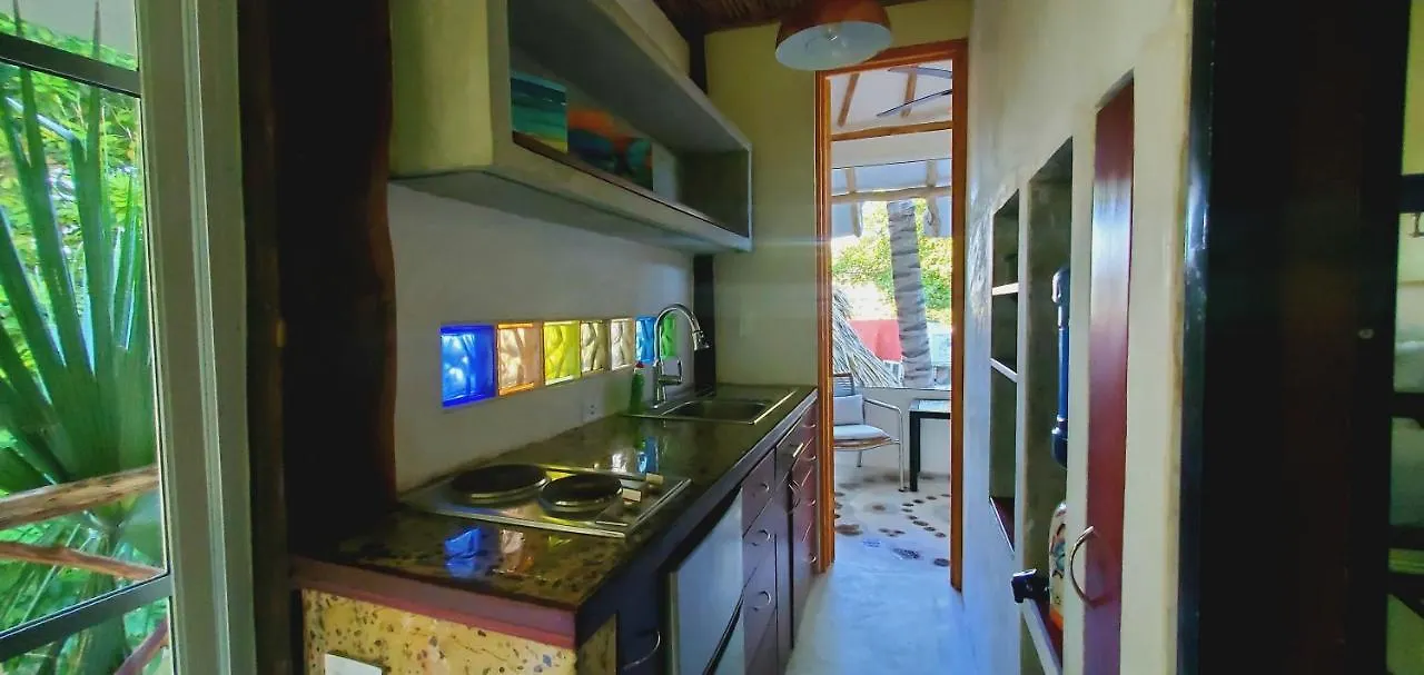 Layla Guesthouse Puerto Morelos Guest house